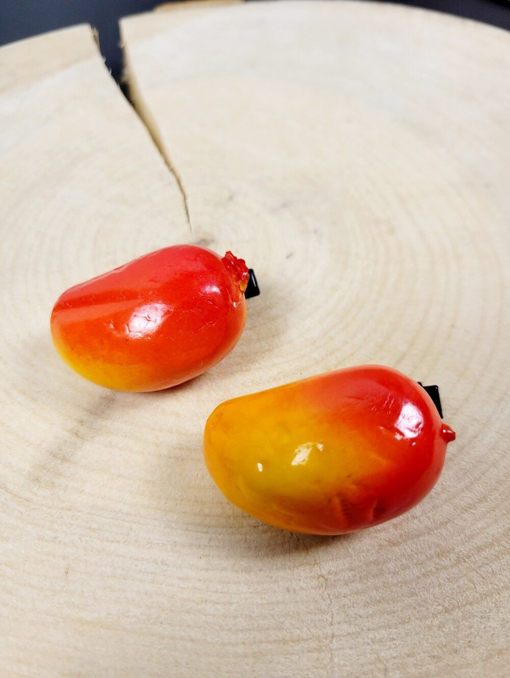 Brand New Handmade 3D Fruit Mango Hair Clips 1 Pair